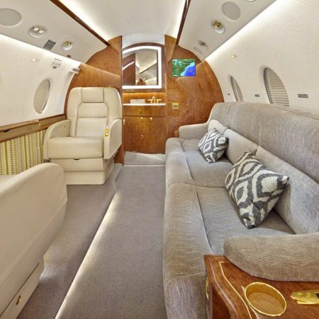Gulfstream Jet G200 Aircraft Interior cabin, cockpit, lavatory, galley, seats & exterior photos